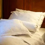 Cantervilla Castle Hotel *