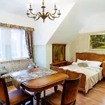 Cantervilla Castle Hotel