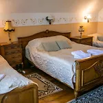 Cantervilla Castle Hotel