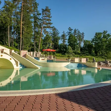 Cantervilla Castle Hotel Otepää
