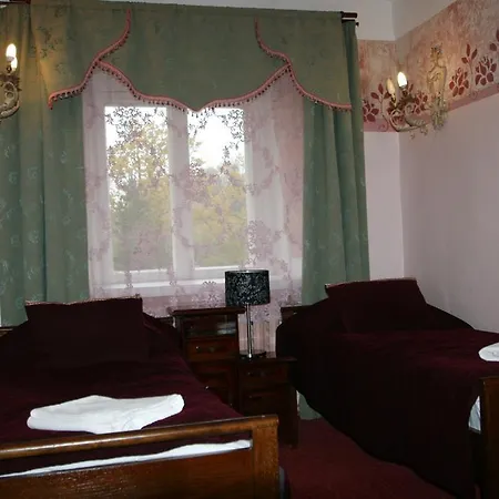 Cantervilla Castle * Otepää