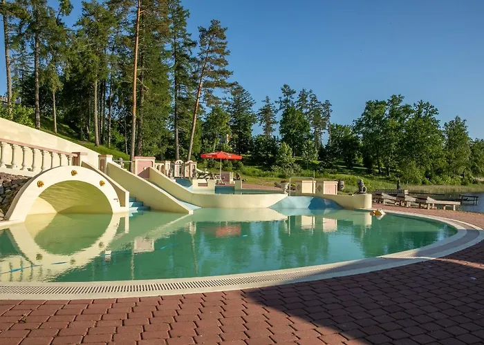 Cantervilla Castle Hotel Otepää