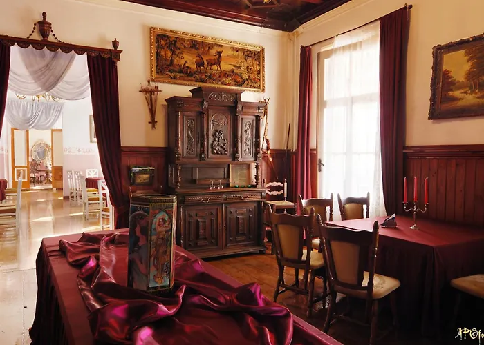 Hotel Cantervilla Castle *