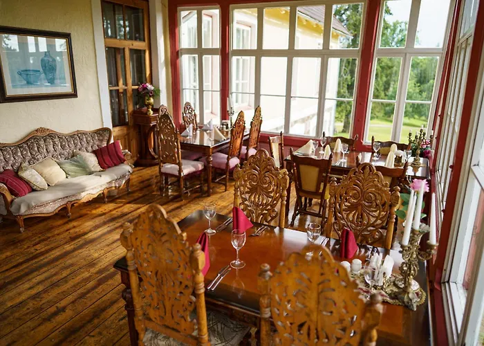 Hotel Cantervilla Castle Otepää