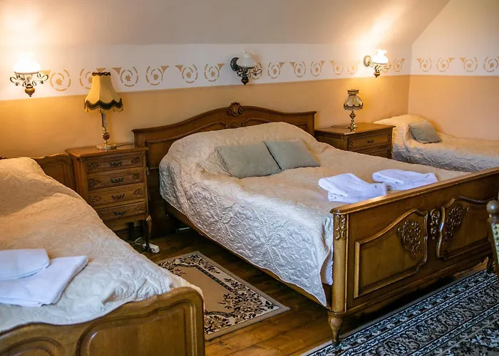 Cantervilla Castle Hotel